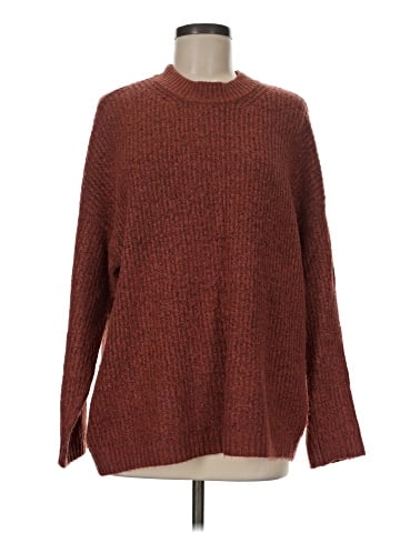 American Eagle Outfitters Pullover Sweater (view 1)