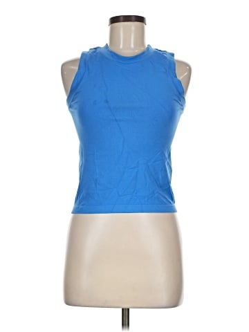 Dynamic Sleeveless T-Shirt (view 1)