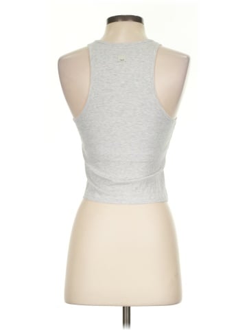 Vuori Tank Top (view 2)