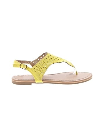 Dream Pairs Sandals (view 1)