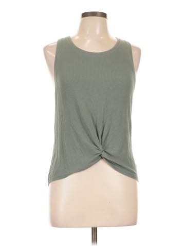 Gap Fit Sleeveless T-Shirt (view 1)