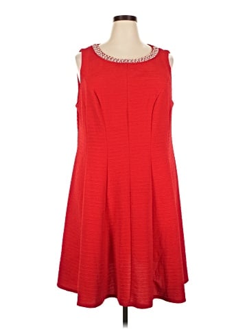Sandra Darren Casual Dress (view 1)