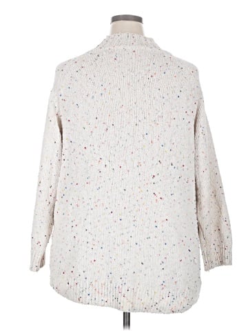 Terra & Sky 3/4 Sleeve Top (view 2)