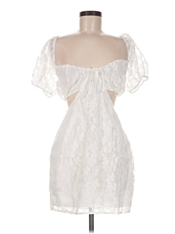 Le Lis Cocktail Dress (view 1)