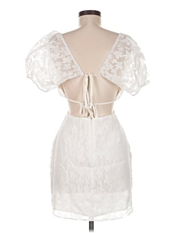 Le Lis Cocktail Dress (view 2)
