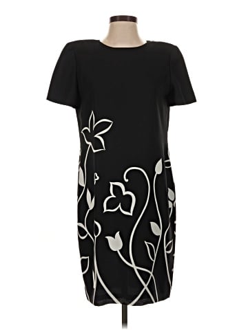 Maggy London Casual Dress (view 1)