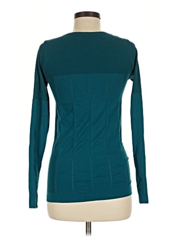 Fabletics Long Sleeve T-Shirt (view 2)