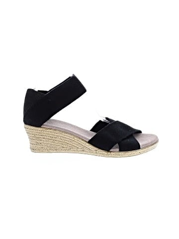 Unbranded Wedges (view 1)