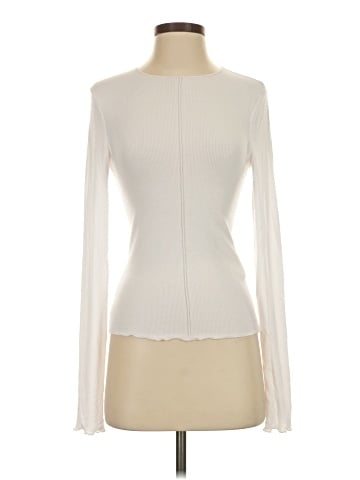 Essentials Long Sleeve T-Shirt (view 1)