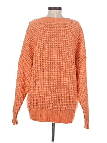 American Eagle Outfitters Pullover Sweater (view 2)