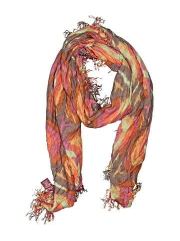 Theodora & Callum Scarf (view 1)