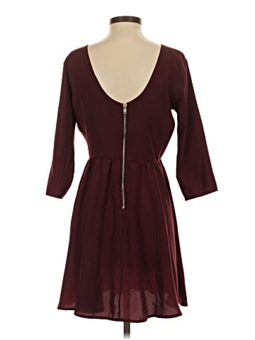 Urban Outfitters Casual Dress (view 2)