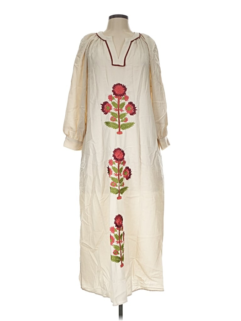 Pre-owned Entro Casual Dress In Ivory