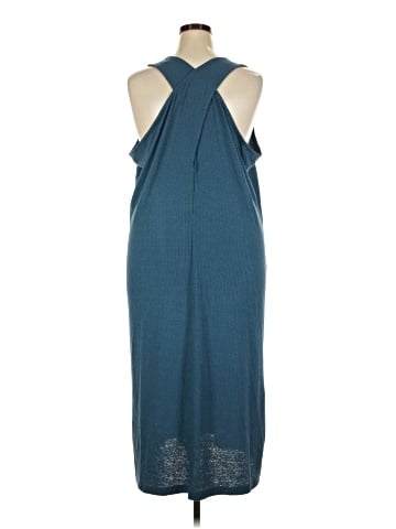 Old Navy Casual Dress (view 2)