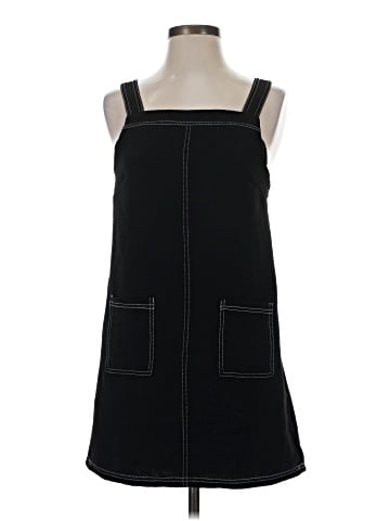Urban Outfitters Casual Dress (view 1)