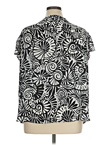 Rose + Olive Short Sleeve Blouse (view 2)