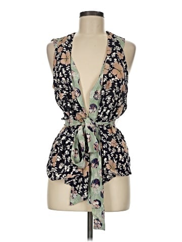 HD in Paris Sleeveless Blouse (view 1)