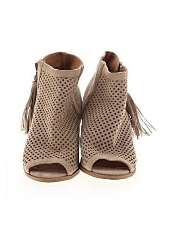 Qupid Ankle Boots (view 2)