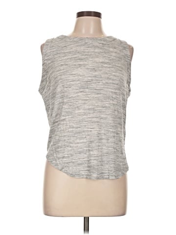 Old Navy Sleeveless T-Shirt (view 1)