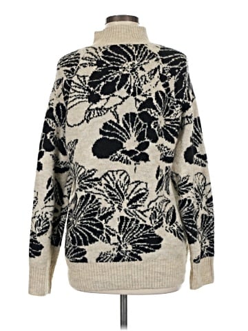 Liz Claiborne Pullover Sweater (view 2)