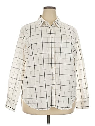 Universal Thread Long Sleeve Button-Down Shirt (view 1)
