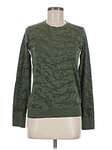 Lululemon Athletica Long Sleeve T-Shirt (view 1)