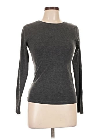 Fashion Nova Long Sleeve T-Shirt (view 1)