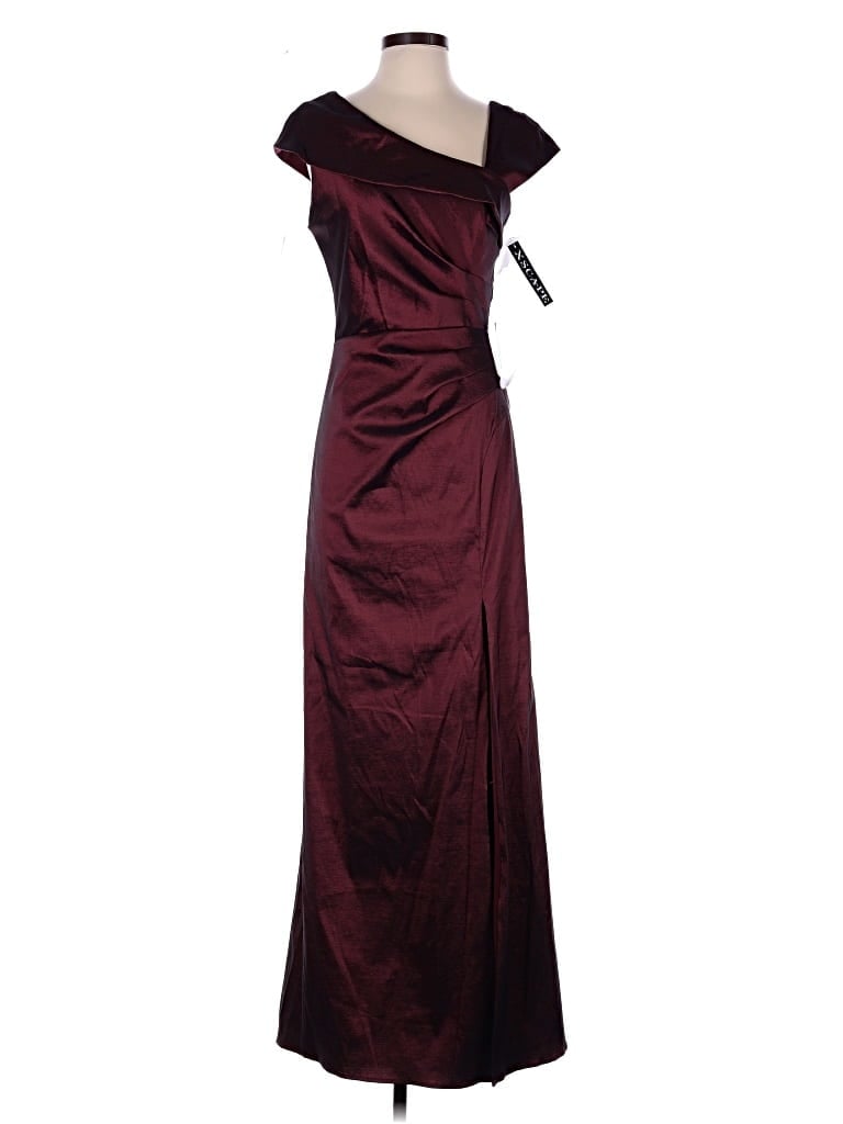 Pre-owned Xscape Cocktail Dress In Burgundy