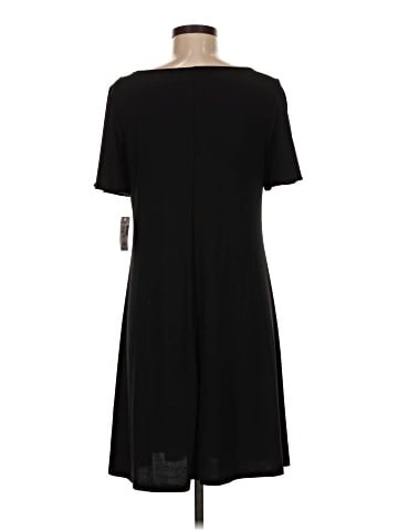 Roz & Ali Casual Dress (view 2)