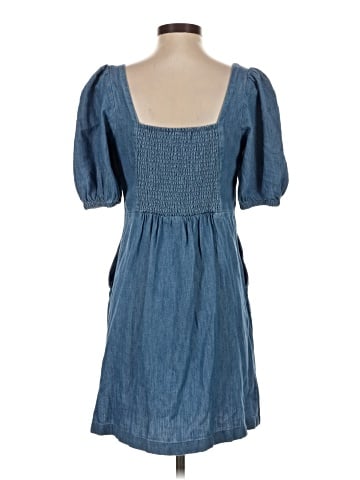 Old Navy Casual Dress (view 2)