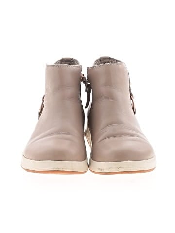 Kuru Ankle Boots (view 2)