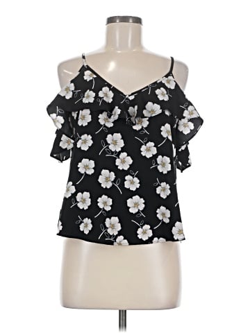 E&M Collection Short Sleeve Top (view 1)