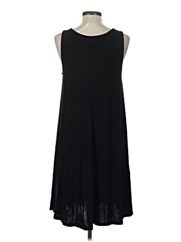 Old Navy Casual Dress (view 2)