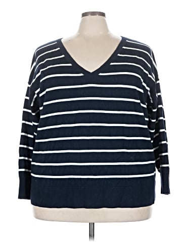 Old Navy Pullover Sweater (view 1)