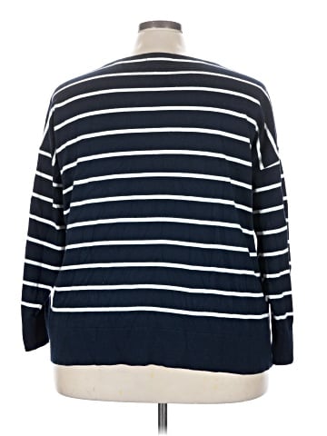 Old Navy Pullover Sweater (view 2)