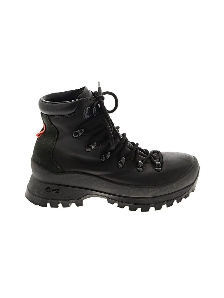 Pre-owned Vibram Ankle Boots In Black