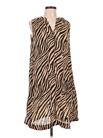 Elie Tahari Casual Dress (view 1)