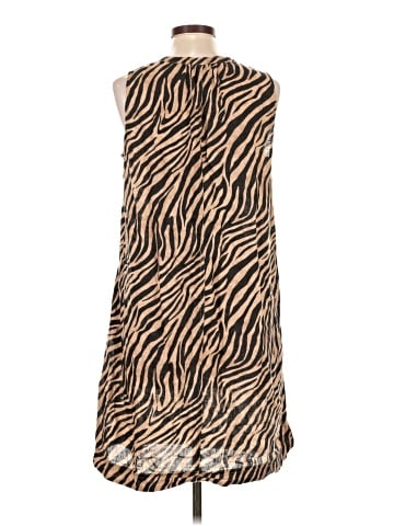 Elie Tahari Casual Dress (view 2)