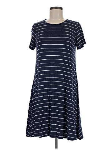 Old Navy Casual Dress (view 1)