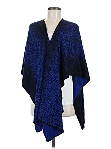 Peter Nygard Poncho (view 1)