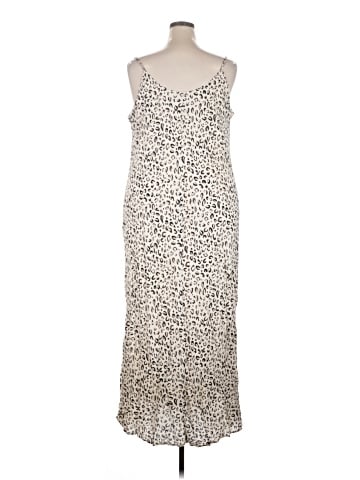 11. Honore Casual Dress (view 2)