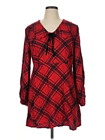 Old Navy Casual Dress (view 1)