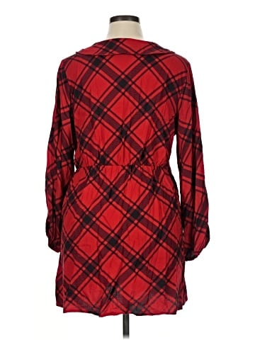 Old Navy Casual Dress (view 2)