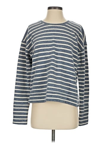 Vineyard Vines Pullover Sweater (view 1)