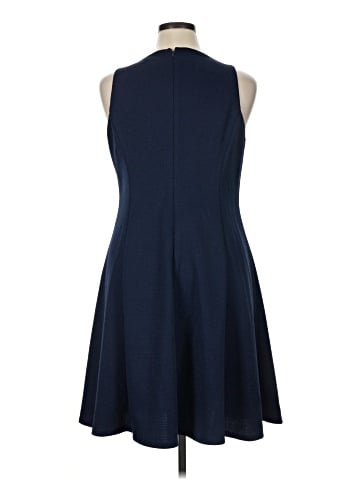 Liz Claiborne Casual Dress (view 2)