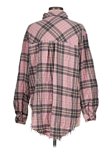 Jun & Ivy Long Sleeve Button-Down Shirt (view 2)