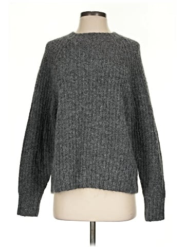Uniqlo Pullover Sweater (view 1)