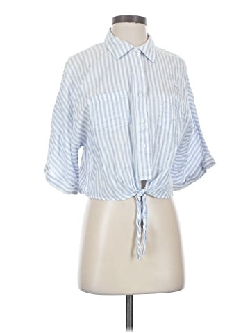 Cupcakes & Cashmere 3/4 Sleeve Button-Down Shirt (view 1)