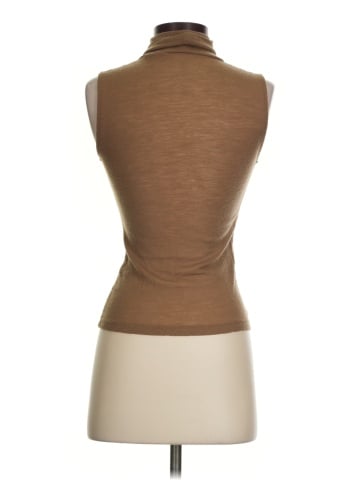 Vince. Sleeveless Turtleneck (view 2)