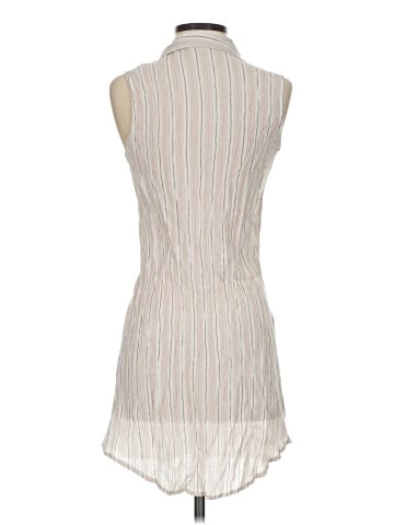 Mine Sleeveless Button-Down Shirt (view 2)